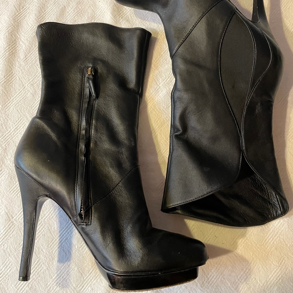 ✨Charles Jourdan Paris black leather boots 9.5✨